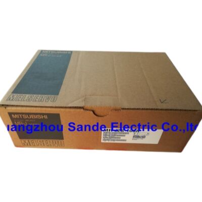 Mitsubishi MR-J2S-200A Motor Servo Baru Pengiriman Cepat MRJ2S200A MR-J2S-200A Instock
