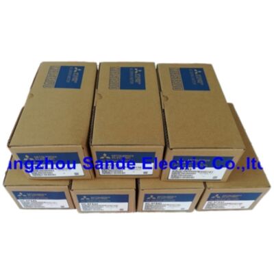 HC-KFS43 NEW Mitsubishi Servo Motor HCKFS43 Gratis pengiriman cepat Garansi satu tahun