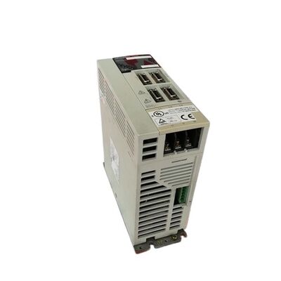 Menggunakan Mitsubishi Servo Driver MDS-B-SVJ2-07 atau MDS-B-SVJ2-O7 MDSBSVJ207