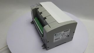 Allen-Bradley 2080-L50E-24QWB Micro850 24 I/O EtherNet/IP PLC Etalase Pengontrol Mandiri